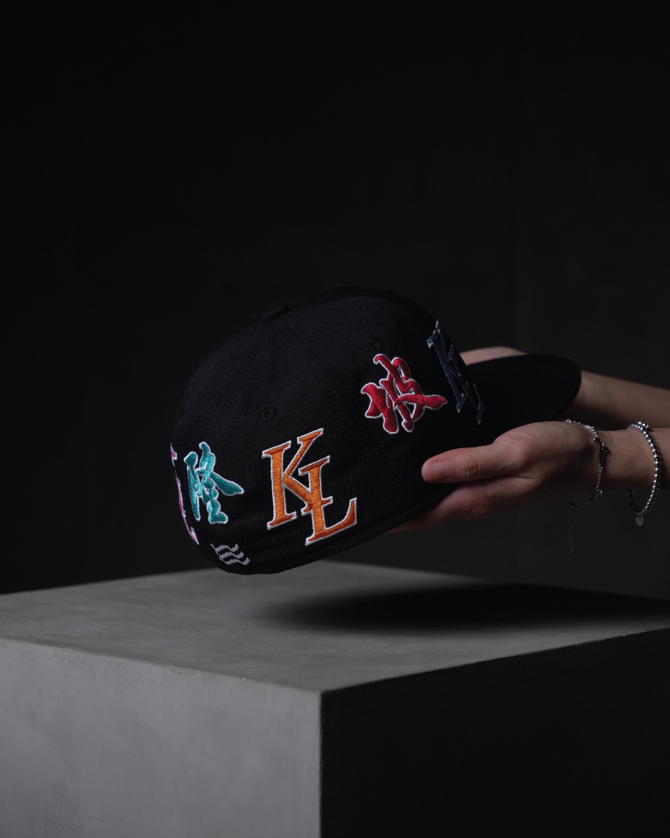 TCC KL LEGACY 'ROUND THE BLOCK' FITTED CAP