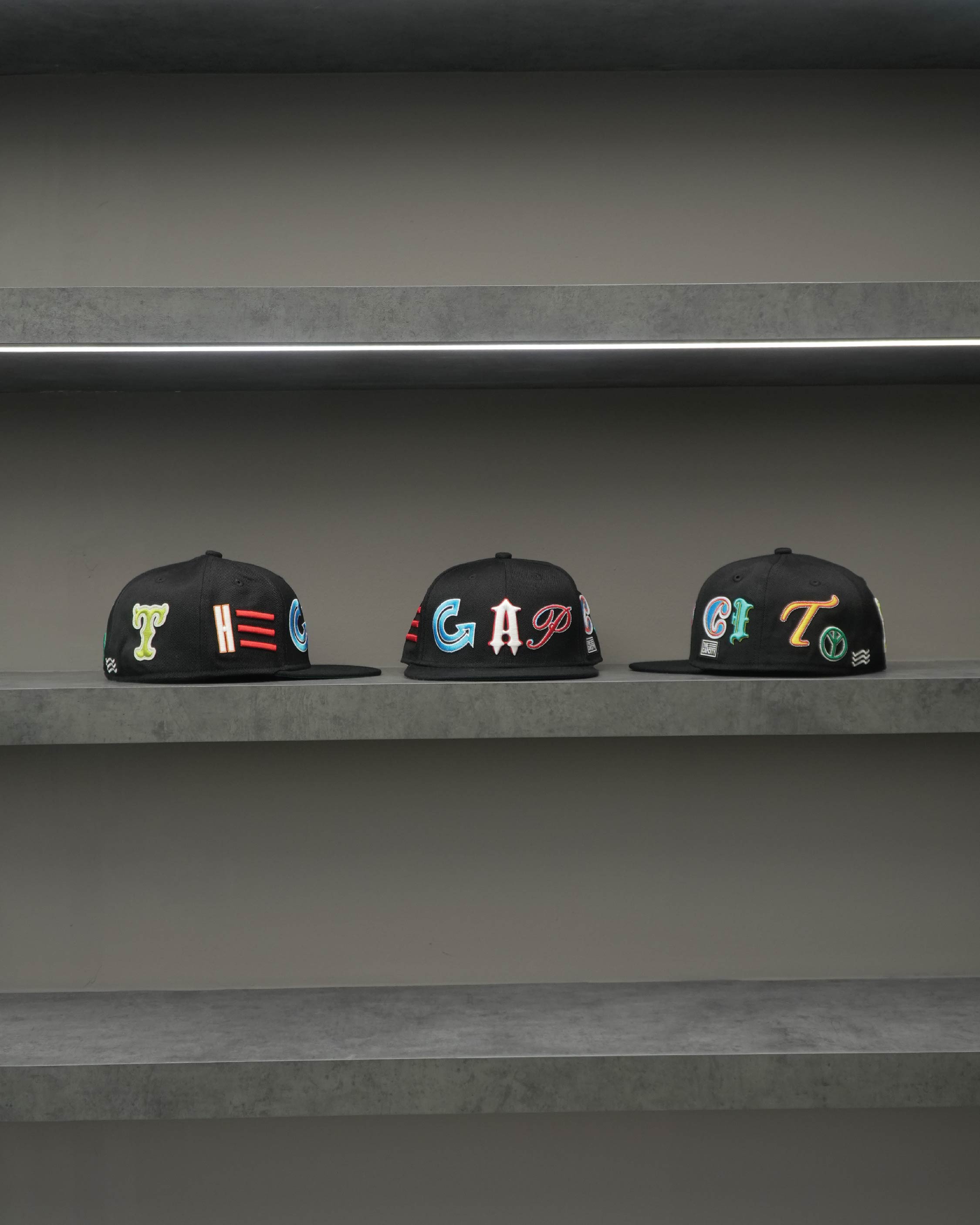 TCC CARNIVAL FITTED CAP