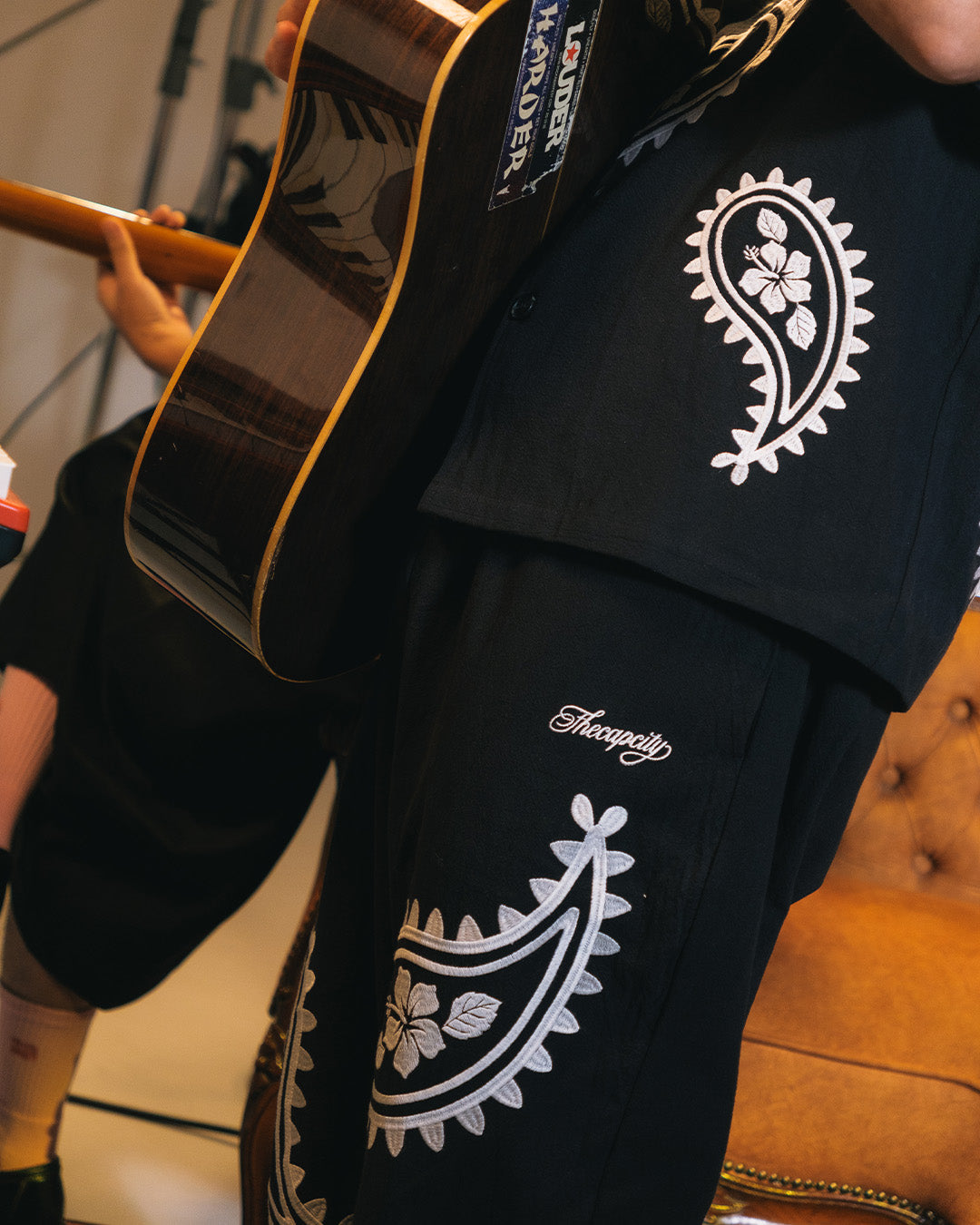 TCC BUNGA RAYA PAISLEY SHIRT SET