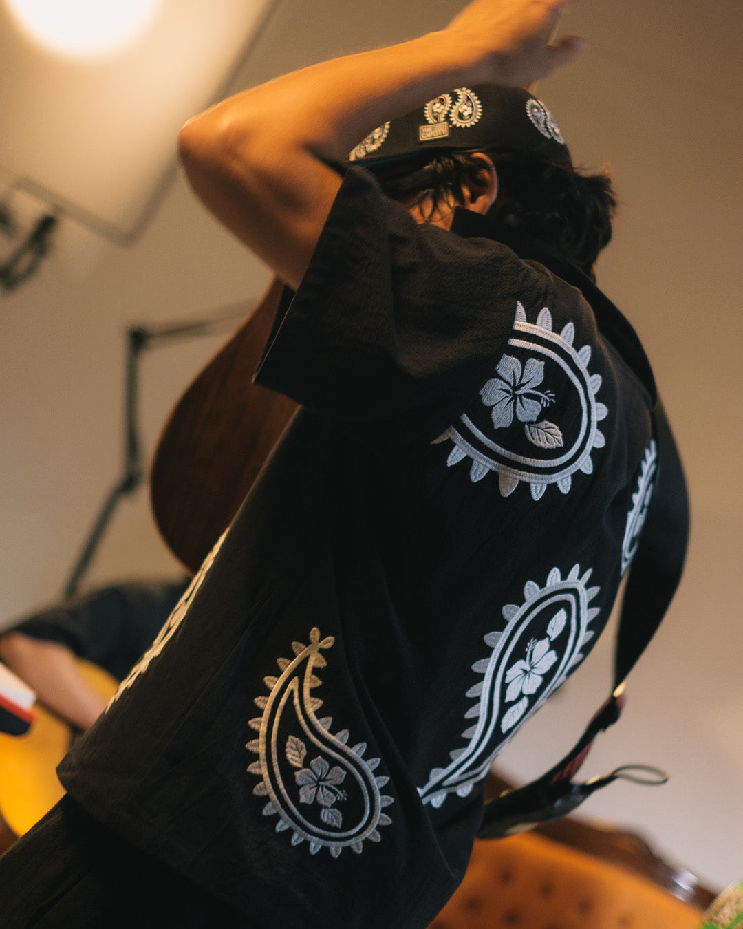 TCC BUNGA RAYA PAISLEY SHIRT SET