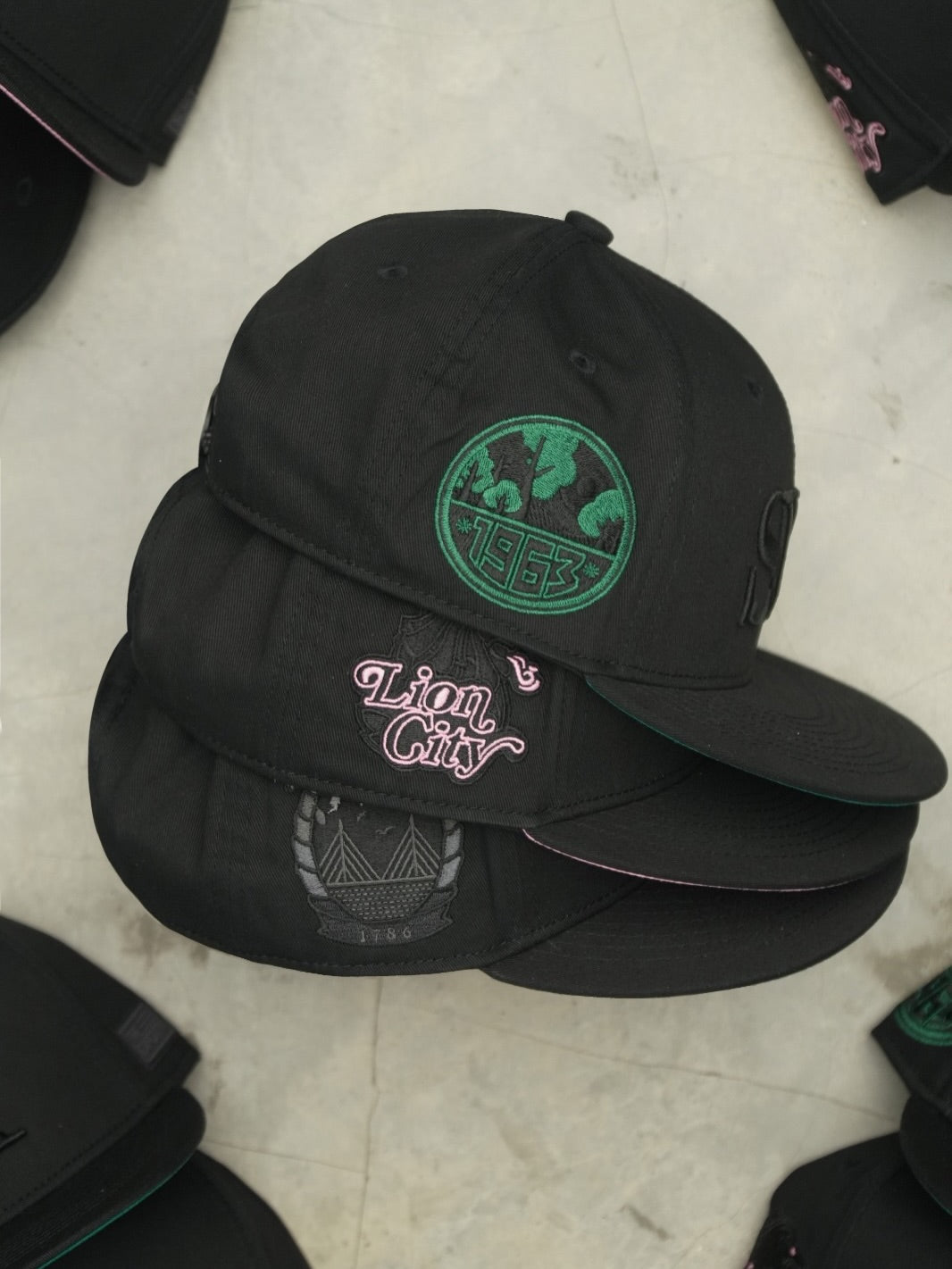 TCC 'BLACK OUT' STATES CLASSIC SNAPBACK COLLECTION