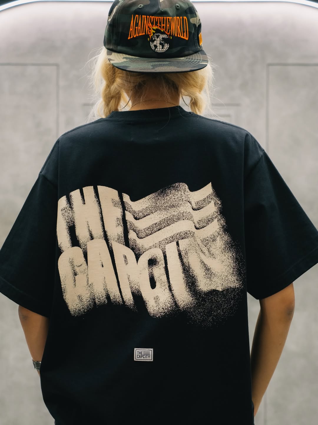 TCC WAVING FLAG 'SANDSTORM' TEE