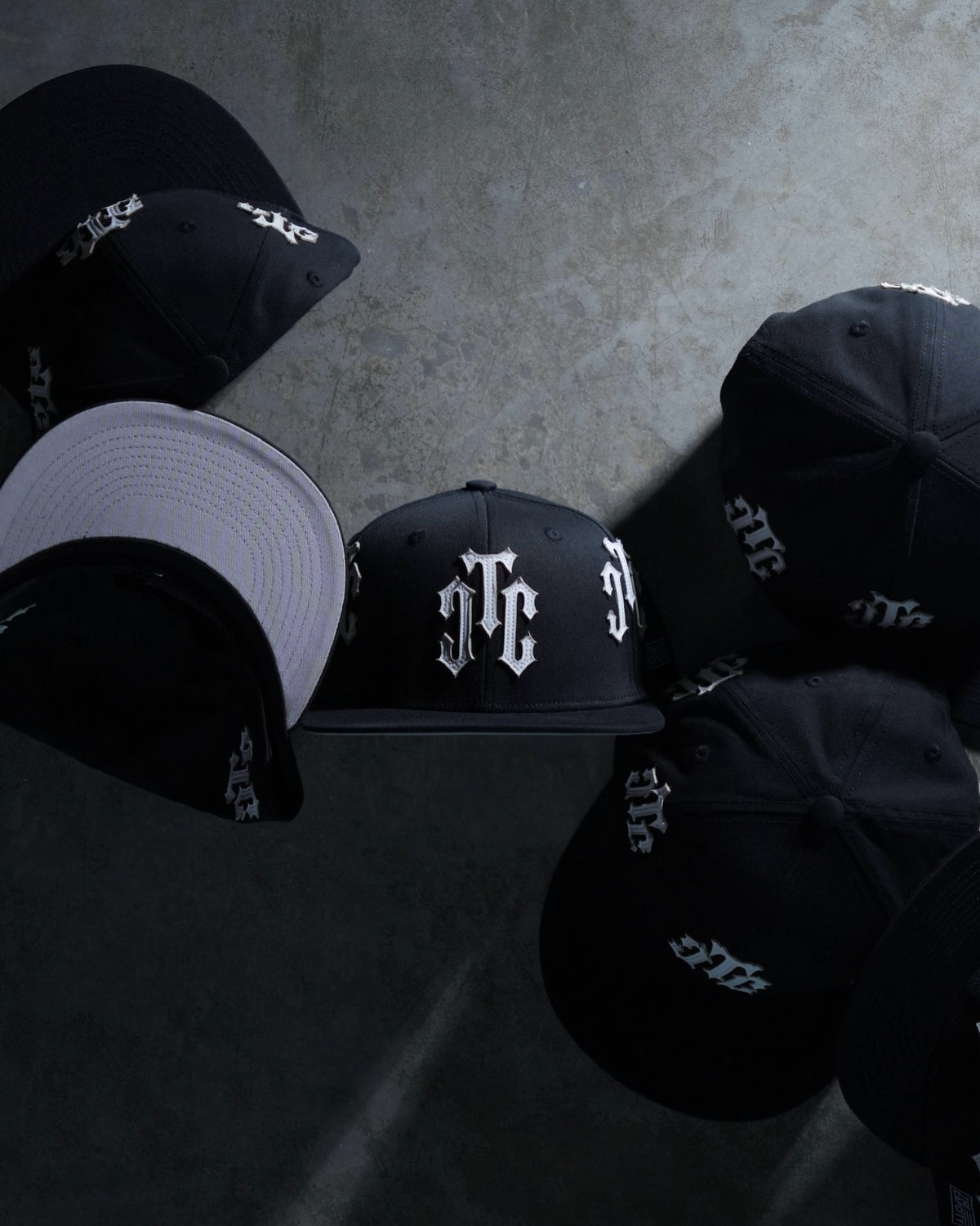 TCC CREST ALL OVER CLASSIC SNAPBACK